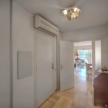 Ref 1514 - With Unobstructed View To Rent Cannes