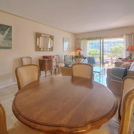 Ref 1514 - With Unobstructed View To Rent Cannes