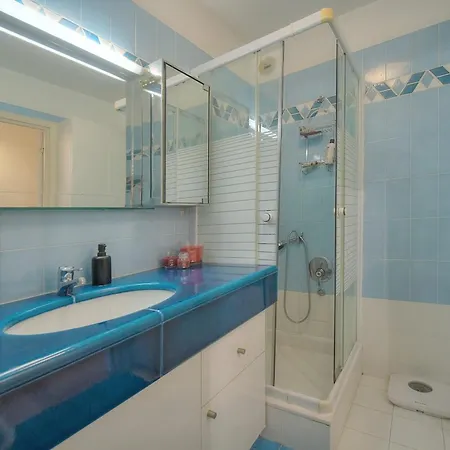 Ref 1514 - With Unobstructed View To Rent